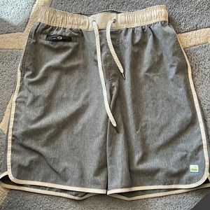 Choir board shorts